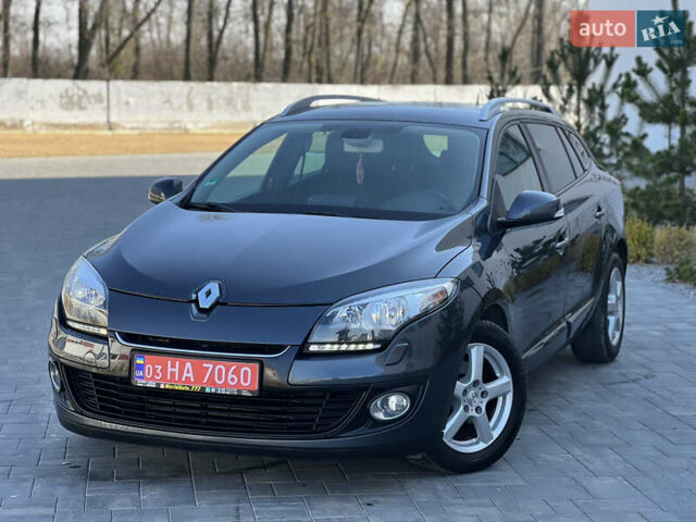 Серый Рено Меган, объемом двигателя 1.5 л и пробегом 206 тыс. км за 7999 $, фото 1 на Automoto.ua