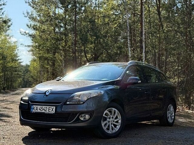 Сірий Рено Меган, об'ємом двигуна 1.46 л та пробігом 296 тис. км за 6500 $, фото 1 на Automoto.ua