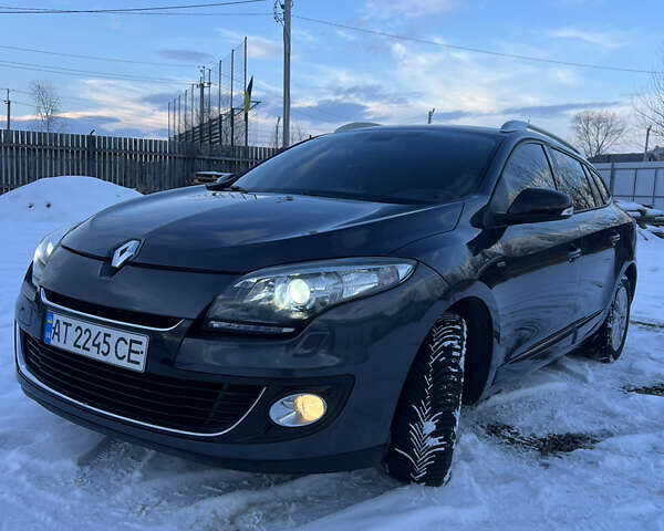 Сірий Рено Меган, об'ємом двигуна 1.46 л та пробігом 355 тис. км за 8000 $, фото 1 на Automoto.ua