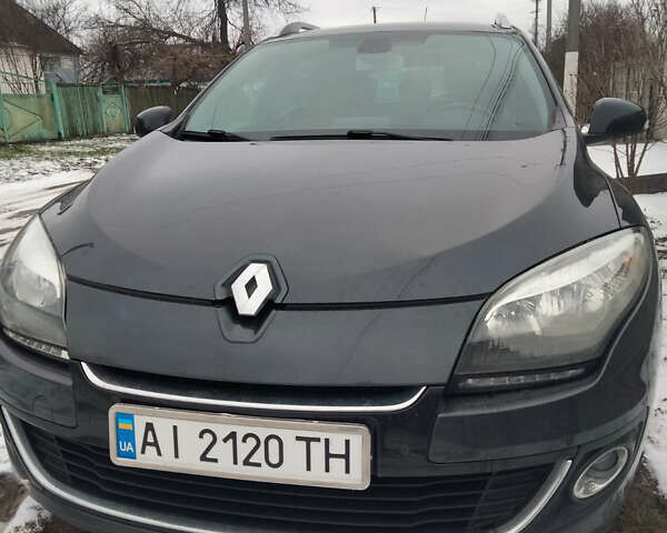 Сірий Рено Меган, об'ємом двигуна 1.46 л та пробігом 230 тис. км за 7900 $, фото 1 на Automoto.ua