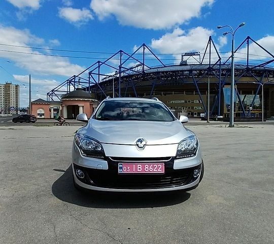 Сірий Рено Меган, об'ємом двигуна 1.6 л та пробігом 229 тис. км за 8499 $, фото 1 на Automoto.ua