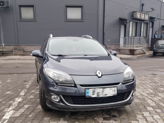 Серый Рено Меган, объемом двигателя 1.5 л и пробегом 275 тыс. км за 8500 $, фото 1 на Automoto.ua