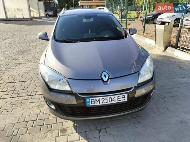 Сірий Рено Меган, об'ємом двигуна 1.5 л та пробігом 251 тис. км за 8300 $, фото 1 на Automoto.ua
