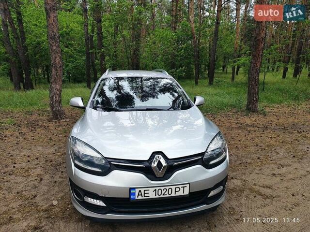 Серый Рено Меган, объемом двигателя 1.5 л и пробегом 298 тыс. км за 8100 $, фото 1 на Automoto.ua