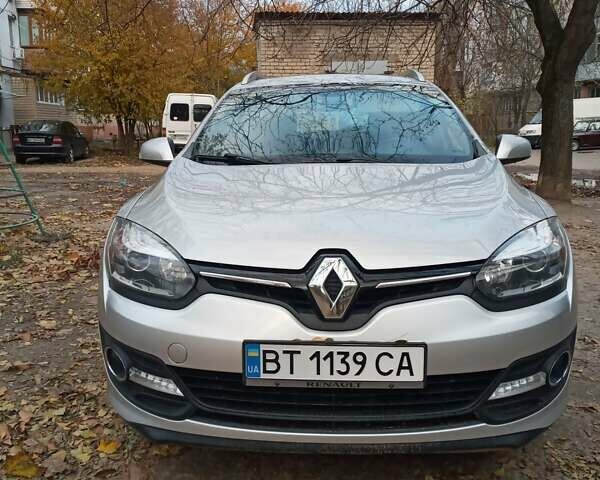 Сірий Рено Меган, об'ємом двигуна 1.46 л та пробігом 175 тис. км за 8500 $, фото 1 на Automoto.ua
