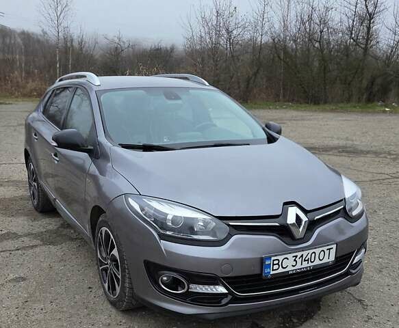 Сірий Рено Меган, об'ємом двигуна 1.46 л та пробігом 221 тис. км за 9000 $, фото 1 на Automoto.ua