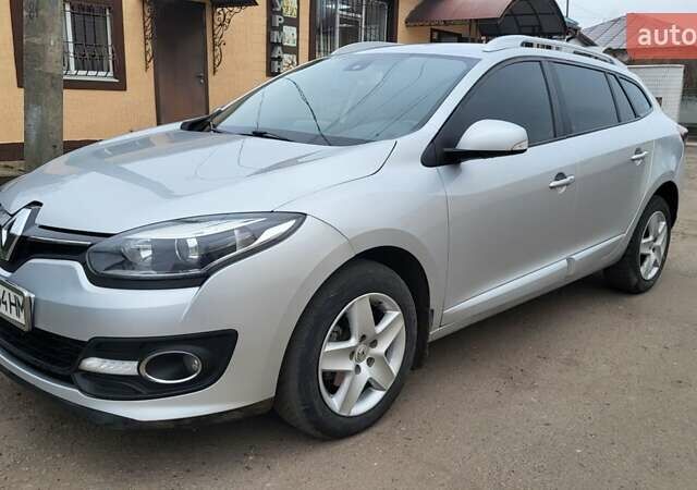 Серый Рено Меган, объемом двигателя 1.46 л и пробегом 233 тыс. км за 7800 $, фото 1 на Automoto.ua
