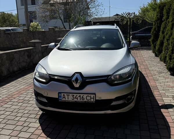 Серый Рено Меган, объемом двигателя 1.6 л и пробегом 285 тыс. км за 8000 $, фото 1 на Automoto.ua