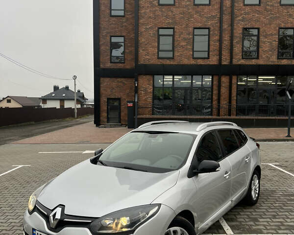 Сірий Рено Меган, об'ємом двигуна 1.6 л та пробігом 186 тис. км за 8399 $, фото 1 на Automoto.ua