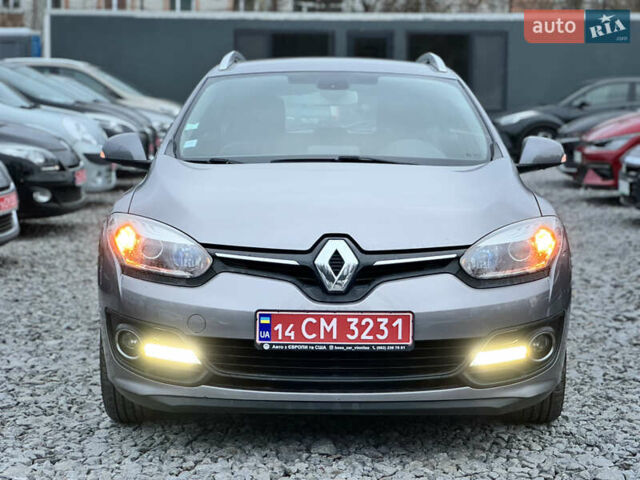 Сірий Рено Меган, об'ємом двигуна 1.5 л та пробігом 212 тис. км за 10500 $, фото 1 на Automoto.ua