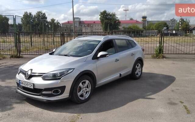 Серый Рено Меган, объемом двигателя 1.5 л и пробегом 287 тыс. км за 9500 $, фото 1 на Automoto.ua