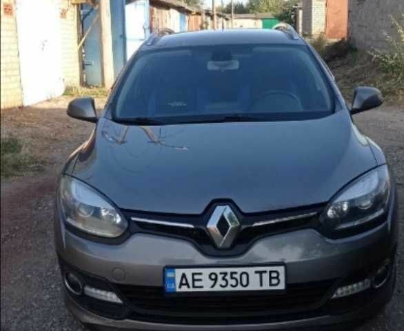 Серый Рено Меган, объемом двигателя 1.5 л и пробегом 320 тыс. км за 8000 $, фото 1 на Automoto.ua