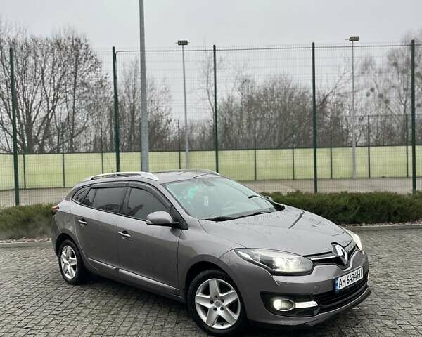 Серый Рено Меган, объемом двигателя 1.5 л и пробегом 310 тыс. км за 8700 $, фото 1 на Automoto.ua