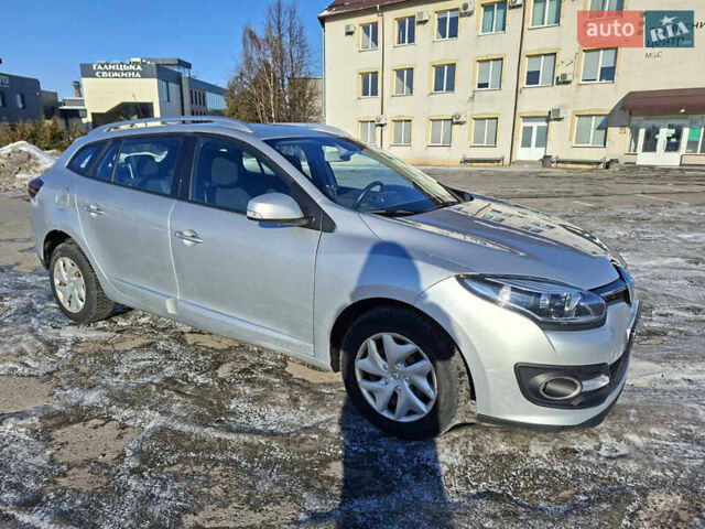 Серый Рено Меган, объемом двигателя 1.46 л и пробегом 176 тыс. км за 8900 $, фото 1 на Automoto.ua