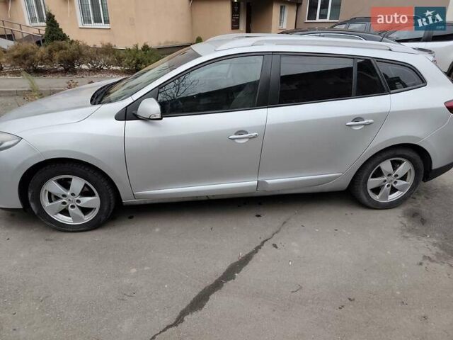 Серый Рено Меган, объемом двигателя 1.5 л и пробегом 274 тыс. км за 9200 $, фото 1 на Automoto.ua