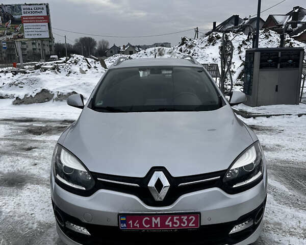 Серый Рено Меган, объемом двигателя 1.2 л и пробегом 106 тыс. км за 7200 $, фото 1 на Automoto.ua