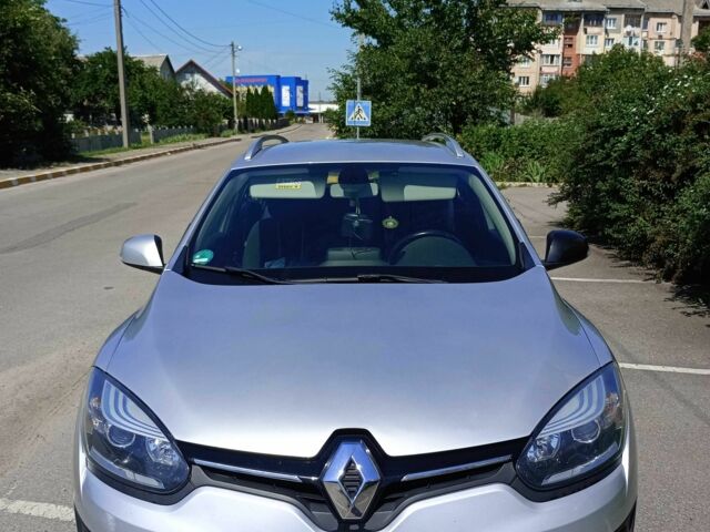 Сірий Рено Меган, об'ємом двигуна 1.6 л та пробігом 244 тис. км за 7600 $, фото 1 на Automoto.ua