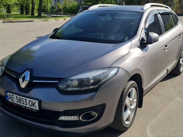Сірий Рено Меган, об'ємом двигуна 1.5 л та пробігом 320 тис. км за 7500 $, фото 1 на Automoto.ua