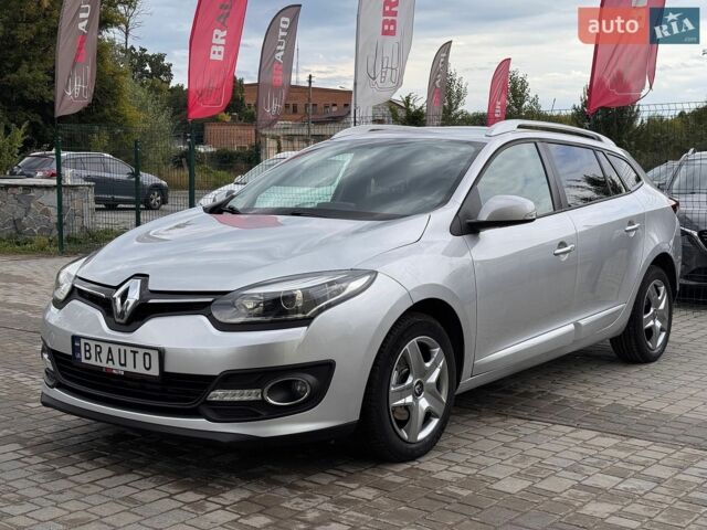 Сірий Рено Меган, об'ємом двигуна 1.5 л та пробігом 272 тис. км за 8699 $, фото 1 на Automoto.ua