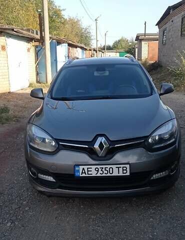 Серый Рено Меган, объемом двигателя 1.46 л и пробегом 320 тыс. км за 8000 $, фото 1 на Automoto.ua