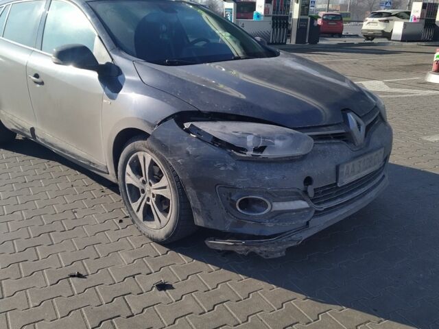 Серый Рено Меган, объемом двигателя 0 л и пробегом 350 тыс. км за 6000 $, фото 1 на Automoto.ua