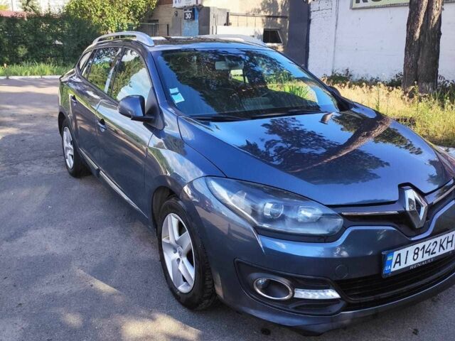 Рено Меган 2015 у Києві на Automoto.ua Сірий Рено Меган, об'ємом двигуна 1.5 л та пробігом 450 тис. км за 9500 $, фото 1 на Automoto.ua