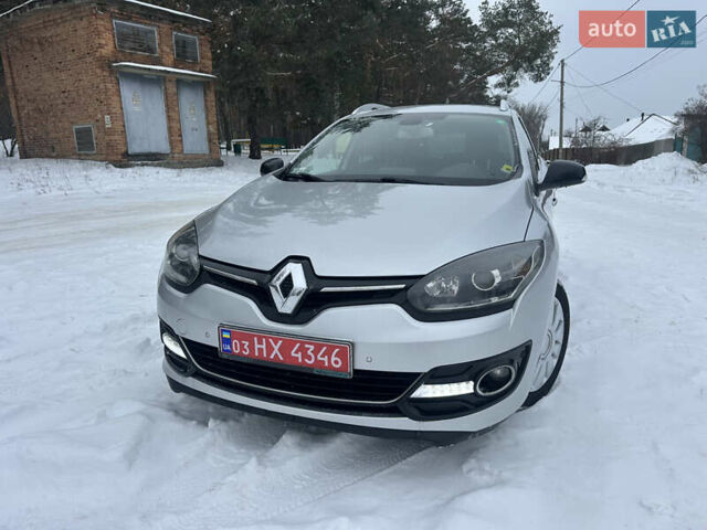 Серый Рено Меган, объемом двигателя 1.5 л и пробегом 280 тыс. км за 9699 $, фото 1 на Automoto.ua