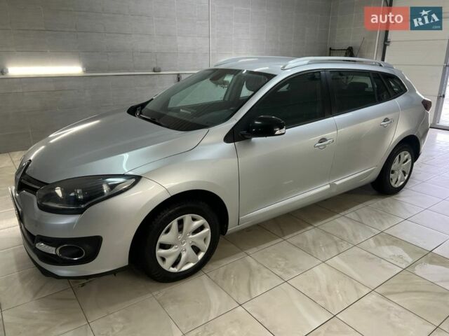 Серый Рено Меган, объемом двигателя 1.5 л и пробегом 220 тыс. км за 8999 $, фото 1 на Automoto.ua