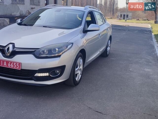 Сірий Рено Меган, об'ємом двигуна 1.5 л та пробігом 230 тис. км за 8990 $, фото 1 на Automoto.ua