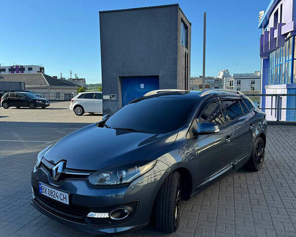 Серый Рено Меган, объемом двигателя 1.46 л и пробегом 185 тыс. км за 10000 $, фото 1 на Automoto.ua