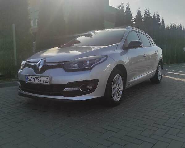 Серый Рено Меган, объемом двигателя 1.5 л и пробегом 251 тыс. км за 8800 $, фото 1 на Automoto.ua