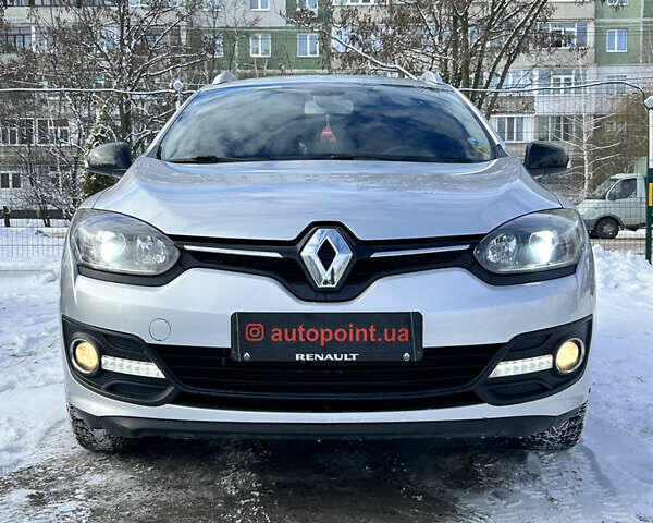 Серый Рено Меган, объемом двигателя 1.5 л и пробегом 255 тыс. км за 8900 $, фото 1 на Automoto.ua