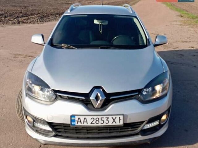 Серый Рено Меган, объемом двигателя 1.46 л и пробегом 239 тыс. км за 9000 $, фото 1 на Automoto.ua