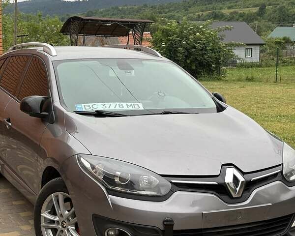 Серый Рено Меган, объемом двигателя 1.5 л и пробегом 281 тыс. км за 8800 $, фото 1 на Automoto.ua