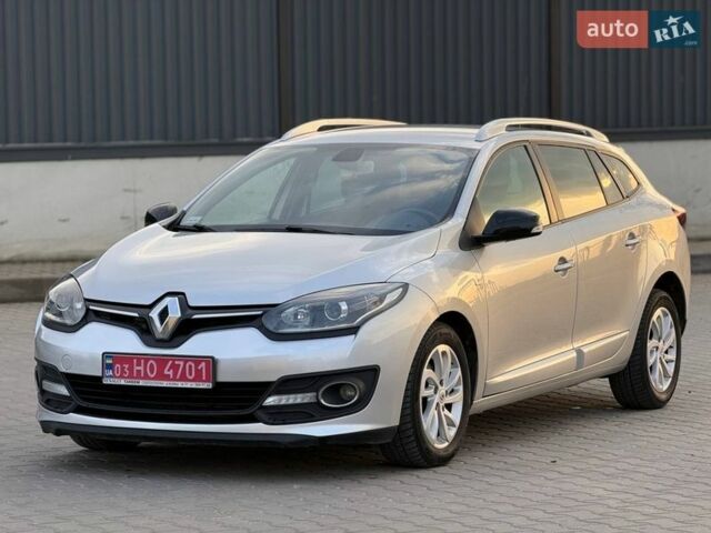 Серый Рено Меган, объемом двигателя 1.5 л и пробегом 249 тыс. км за 8100 $, фото 1 на Automoto.ua