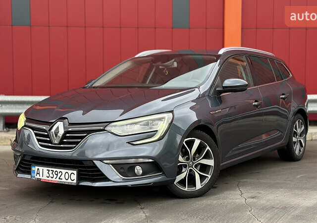 Серый Рено Меган, объемом двигателя 1.46 л и пробегом 210 тыс. км за 13500 $, фото 1 на Automoto.ua