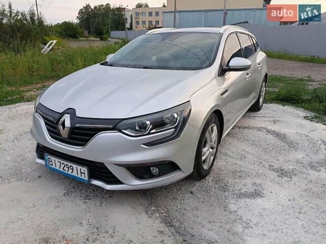 Серый Рено Меган, объемом двигателя 1.5 л и пробегом 236 тыс. км за 12299 $, фото 1 на Automoto.ua