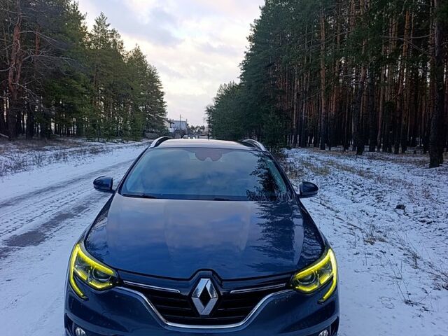 Сірий Рено Меган, об'ємом двигуна 1.5 л та пробігом 23300 тис. км за 11700 $, фото 1 на Automoto.ua