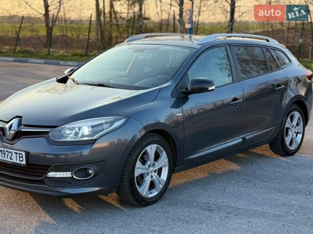 Сірий Рено Меган, об'ємом двигуна 1.46 л та пробігом 124 тис. км за 10999 $, фото 1 на Automoto.ua