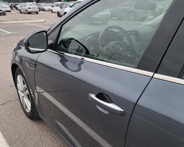 Серый Рено Меган, объемом двигателя 1.5 л и пробегом 260 тыс. км за 11300 $, фото 1 на Automoto.ua