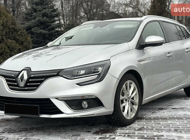 Сірий Рено Меган, об'ємом двигуна 1.5 л та пробігом 223 тис. км за 13500 $, фото 1 на Automoto.ua