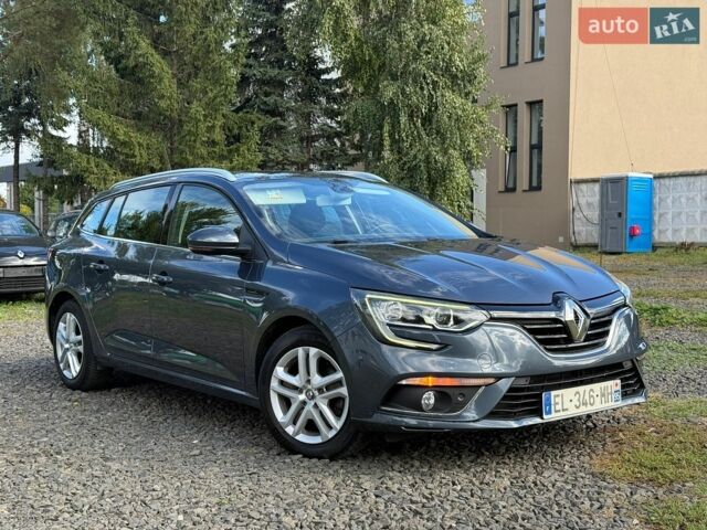 Серый Рено Меган, объемом двигателя 1.5 л и пробегом 220 тыс. км за 12400 $, фото 1 на Automoto.ua