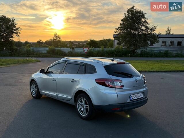 Сірий Рено Меган, об'ємом двигуна 1.5 л та пробігом 184 тис. км за 7900 $, фото 1 на Automoto.ua