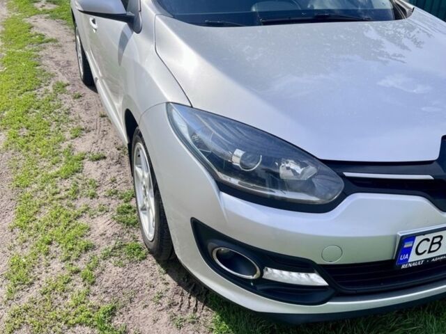 Сірий Рено Меган, об'ємом двигуна 1.5 л та пробігом 240 тис. км за 10000 $, фото 1 на Automoto.ua
