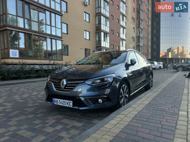 Сірий Рено Меган, об'ємом двигуна 1.5 л та пробігом 225 тис. км за 14900 $, фото 1 на Automoto.ua