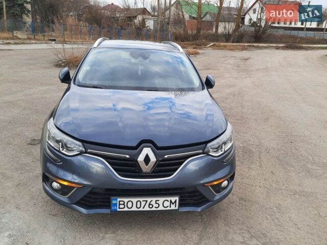 Серый Рено Меган, объемом двигателя 1.46 л и пробегом 250 тыс. км за 13600 $, фото 1 на Automoto.ua