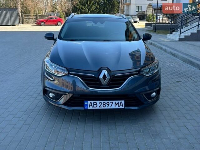 Серый Рено Меган, объемом двигателя 1.46 л и пробегом 192 тыс. км за 13200 $, фото 1 на Automoto.ua