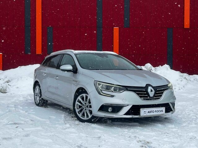 Серый Рено Меган, объемом двигателя 0 л и пробегом 232 тыс. км за 10290 $, фото 1 на Automoto.ua