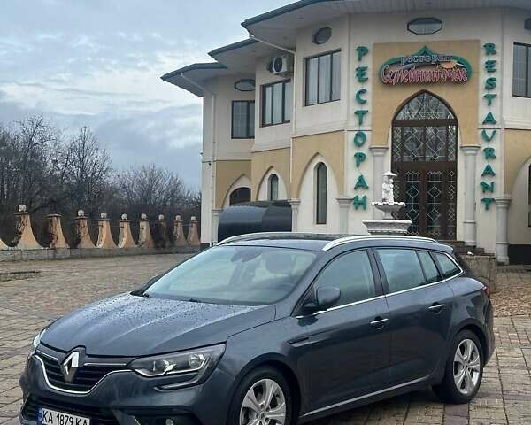 Серый Рено Меган, объемом двигателя 1.5 л и пробегом 298 тыс. км за 10999 $, фото 1 на Automoto.ua