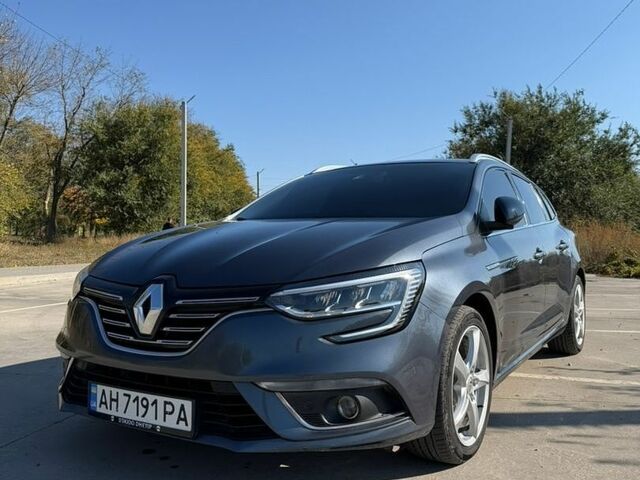 Серый Рено Меган, объемом двигателя 1.46 л и пробегом 246 тыс. км за 12700 $, фото 1 на Automoto.ua